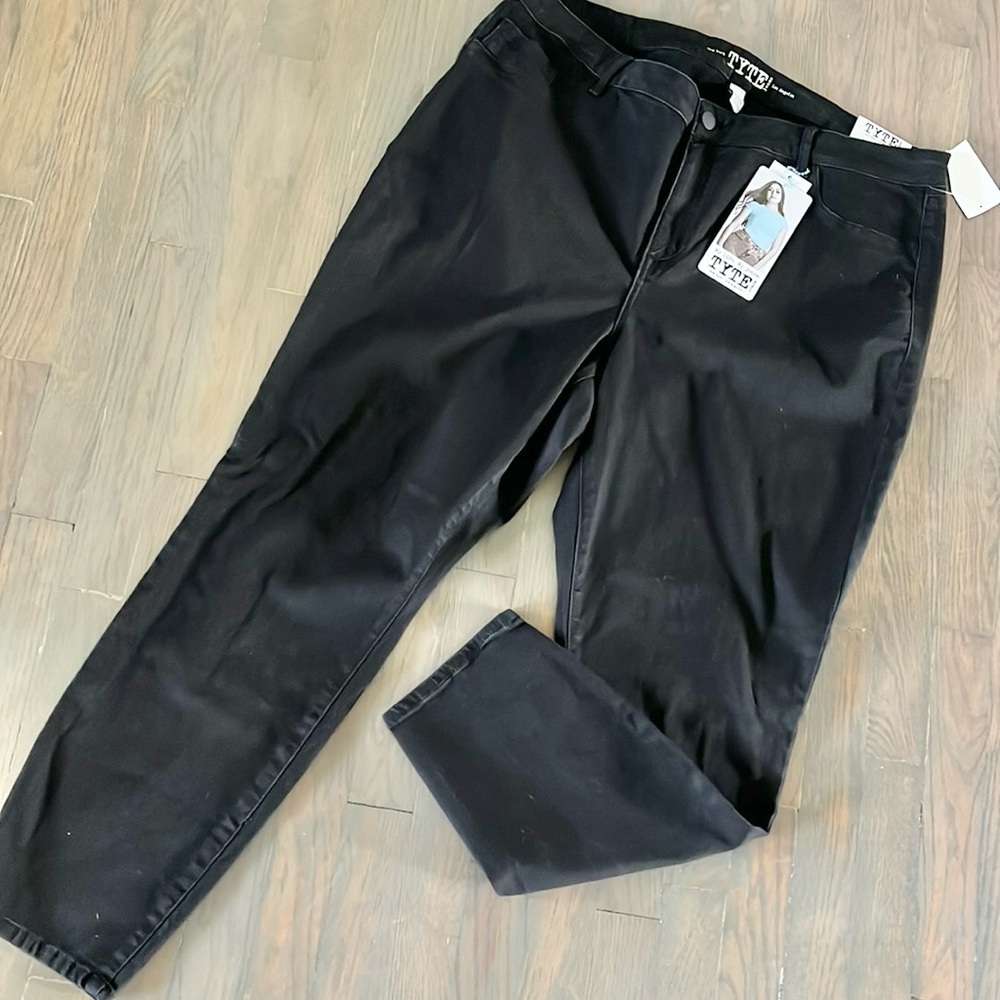 NWT TYTE Jeans Black Pants Comfort Stretch size 24
